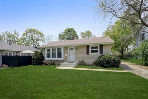 1506 Manchester Rd, Wheaton, IL 60187 photo 3