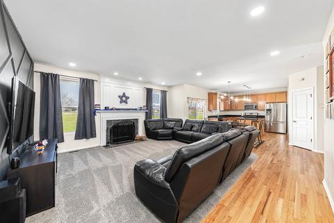 5 Tiger Ct, Bolingbrook, IL 60490 photo 16