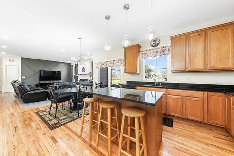 5 Tiger Ct, Bolingbrook, IL 60490 photo 13