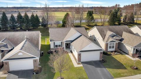2859 Cascade Falls Cir, Elgin, IL 60124 photo 2
