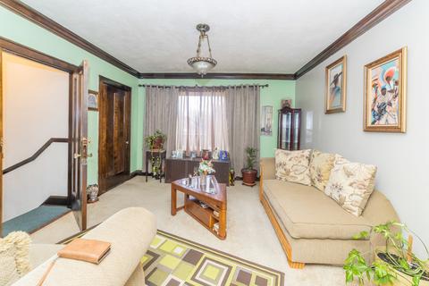554 E 88th St, Chicago, IL 60619 photo 28