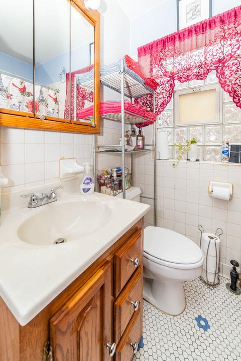 554 E 88th St, Chicago, IL 60619 photo 24