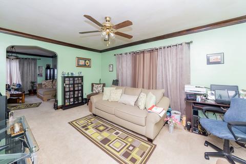 554 E 88th St, Chicago, IL 60619 photo 26