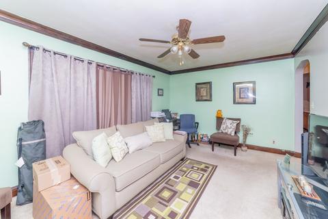 554 E 88th St, Chicago, IL 60619 photo 27