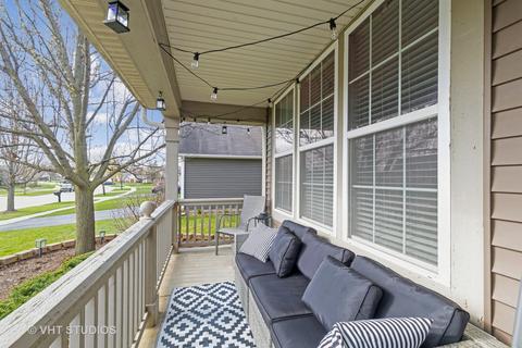 9843 Compton Dr, Huntley, IL 60142 photo 3