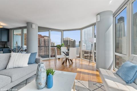 111 W Maple St #2002, Chicago, IL 60610 photo 10
