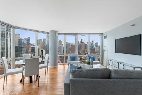 111 W Maple St #2002, Chicago, IL 60610 photo 4