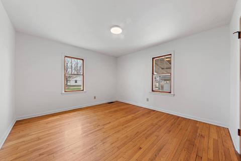 990 W Park Dr, Kankakee, IL 60901 photo 13
