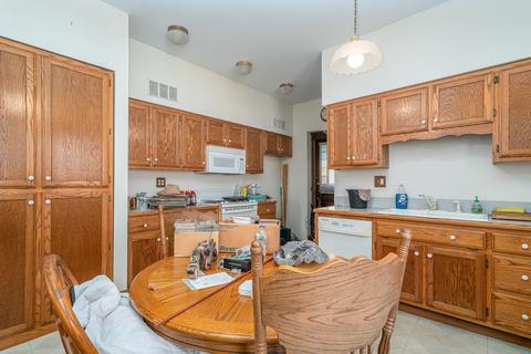 326 E Jefferson St, Morris, IL 60450 photo 5