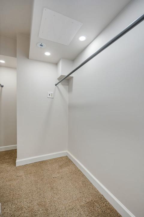 210 E Pearson St #9D, Chicago, IL 60611 photo 16