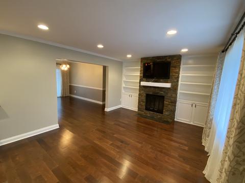 501 Deerpath Dr, Lindenhurst, IL 60046 photo 2