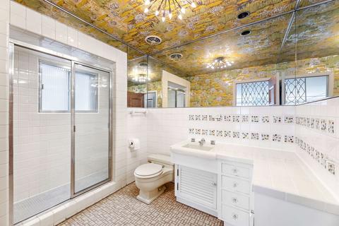 554 Ridge Ave, Evanston, IL 60202 photo 6