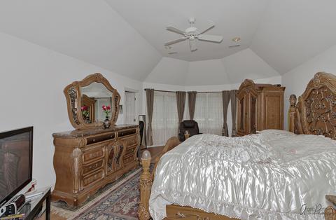 4 Enclave Ct, Burr Ridge, IL 60527 photo 17