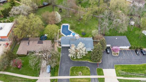 1110 E 9th St, Lockport, IL 60441 photo 3