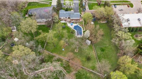 1110 E 9th St, Lockport, IL 60441 photo 4