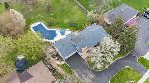 1110 E 9th St, Lockport, IL 60441 photo 2