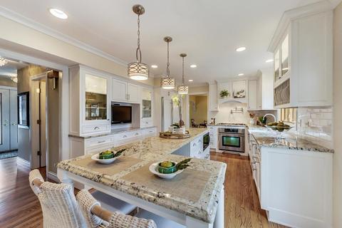 2011 W Mark Ter, Mount Prospect, IL 60056 photo 8