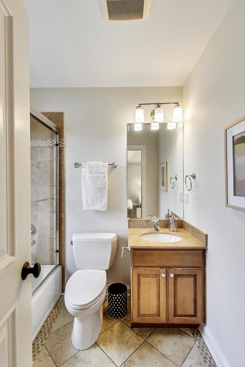 2027 Maple Ave, Northbrook, IL 60062 photo 19