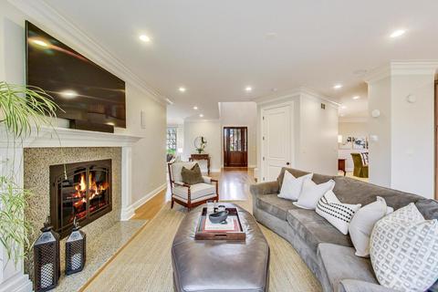 2027 Maple Ave, Northbrook, IL 60062 photo 8