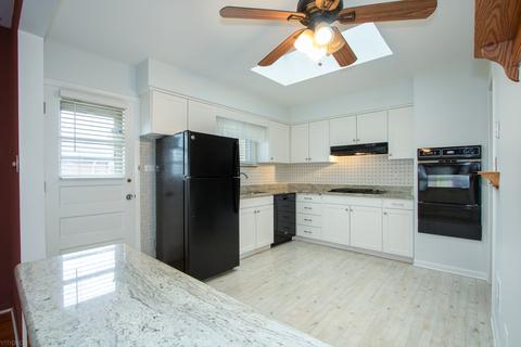 41 E Millers Rd, Des Plaines, IL 60016 photo 8