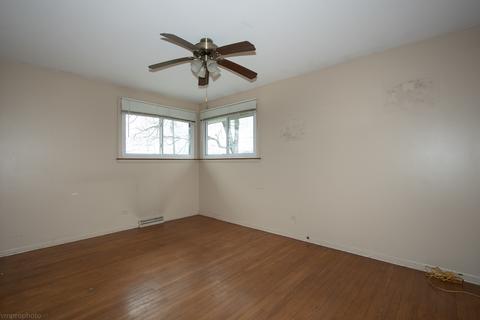 41 E Millers Rd, Des Plaines, IL 60016 photo 12