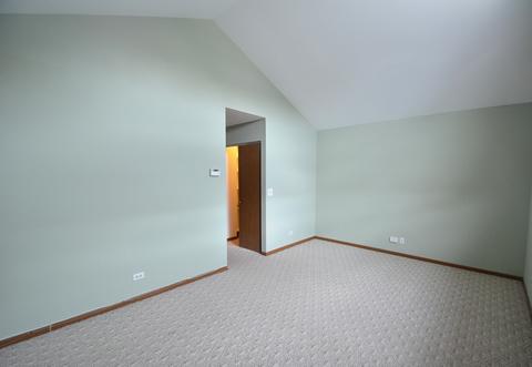 706 Sutton Cir, Wheeling, IL 60090 photo 14