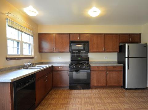 706 Sutton Cir, Wheeling, IL 60090 photo 11