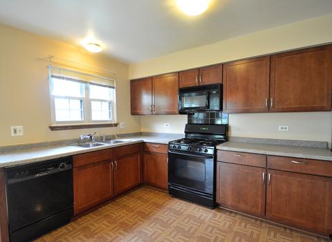 706 Sutton Cir, Wheeling, IL 60090 photo 7