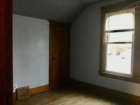 714 Jackson St, Aurora, IL 60505 photo 10
