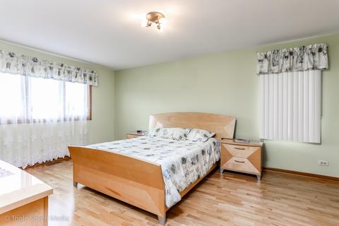 595 N 3rd Ave, Des Plaines, IL 60016 photo 19