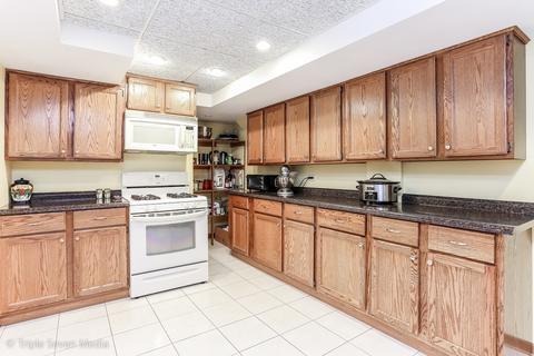 595 N 3rd Ave, Des Plaines, IL 60016 photo 25