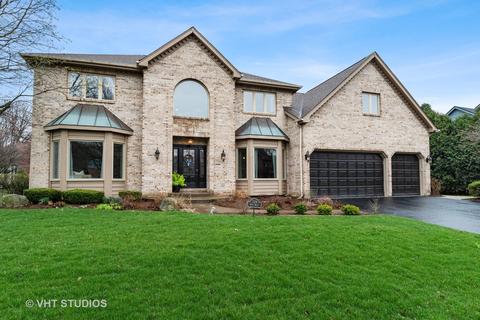 724 Mesa Dr, Naperville, IL 60565 photo 1