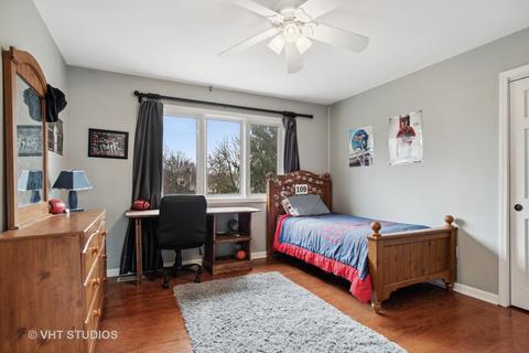 724 Mesa Dr, Naperville, IL 60565 photo 25