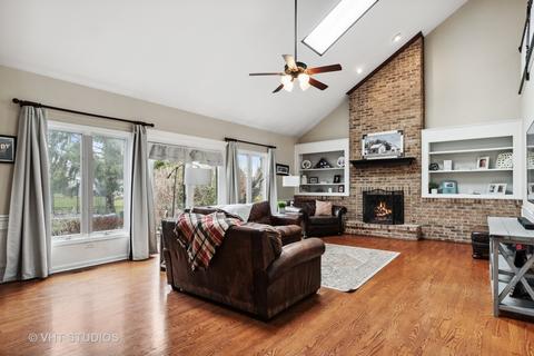 724 Mesa Dr, Naperville, IL 60565 photo 12