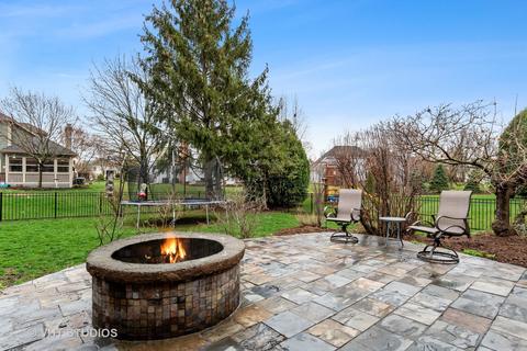 724 Mesa Dr, Naperville, IL 60565 photo 32