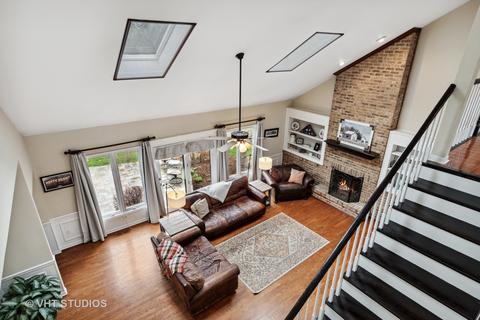 724 Mesa Dr, Naperville, IL 60565 photo 17