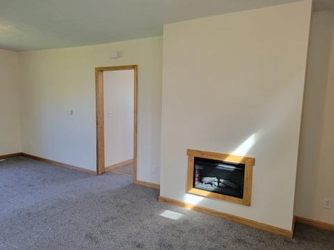 621 E 2nd St, Toluca, IL 61369 photo 9