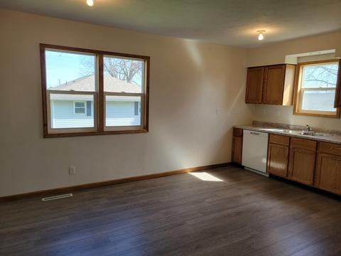 621 E 2nd St, Toluca, IL 61369 photo 5