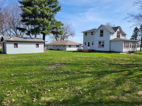 621 E 2nd St, Toluca, IL 61369 photo 24