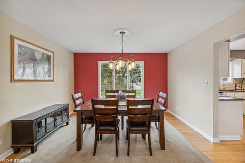 5600 Silentbrook Ln, Rolling Meadows, IL 60008 photo 5
