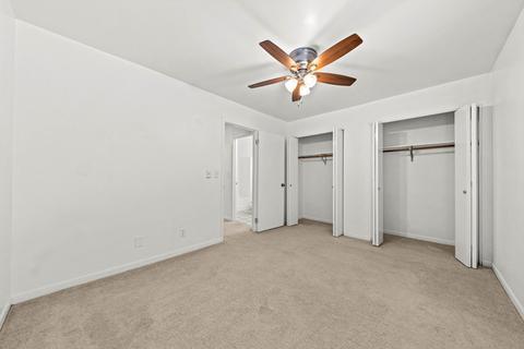 1694 Molitor Rd, Aurora, IL 60505 photo 12