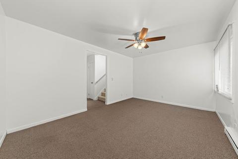 1694 Molitor Rd, Aurora, IL 60505 photo 3