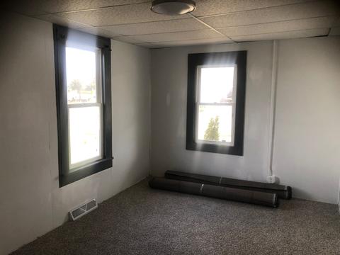 810 3rd Ave, Morris, IL 60450 photo 2