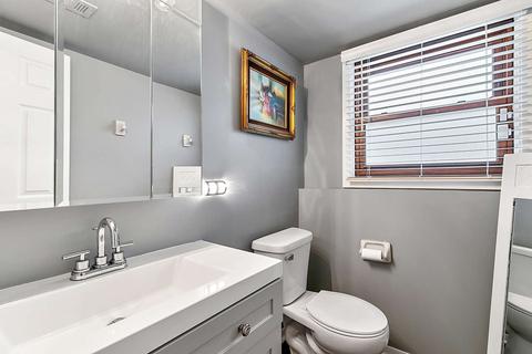 158 E 122nd Pl, Chicago, IL 60628 photo 12