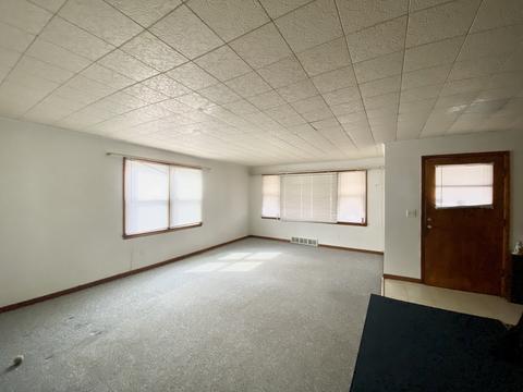 190 S Albert Blvd, Kankakee, IL 60901 photo 2