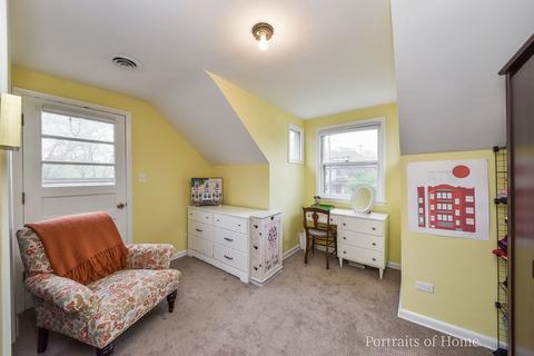 425 E Harrison Ave, Wheaton, IL 60187 photo 17