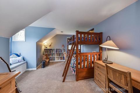 425 E Harrison Ave, Wheaton, IL 60187 photo 18