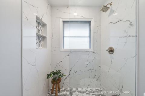 425 E Harrison Ave, Wheaton, IL 60187 photo 12