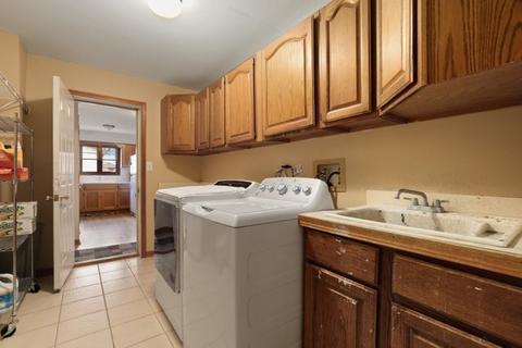 424 61st St, Willowbrook, IL 60527 photo 17