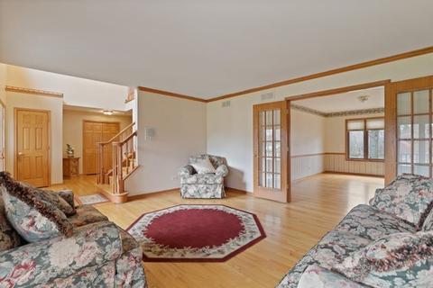 424 61st St, Willowbrook, IL 60527 photo 12
